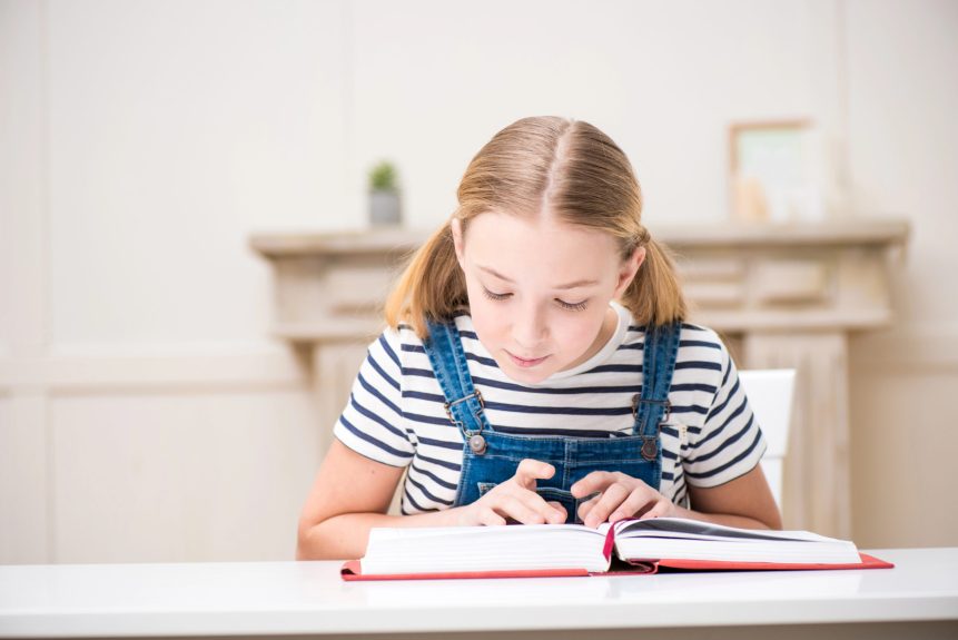 Why do students struggle to read?